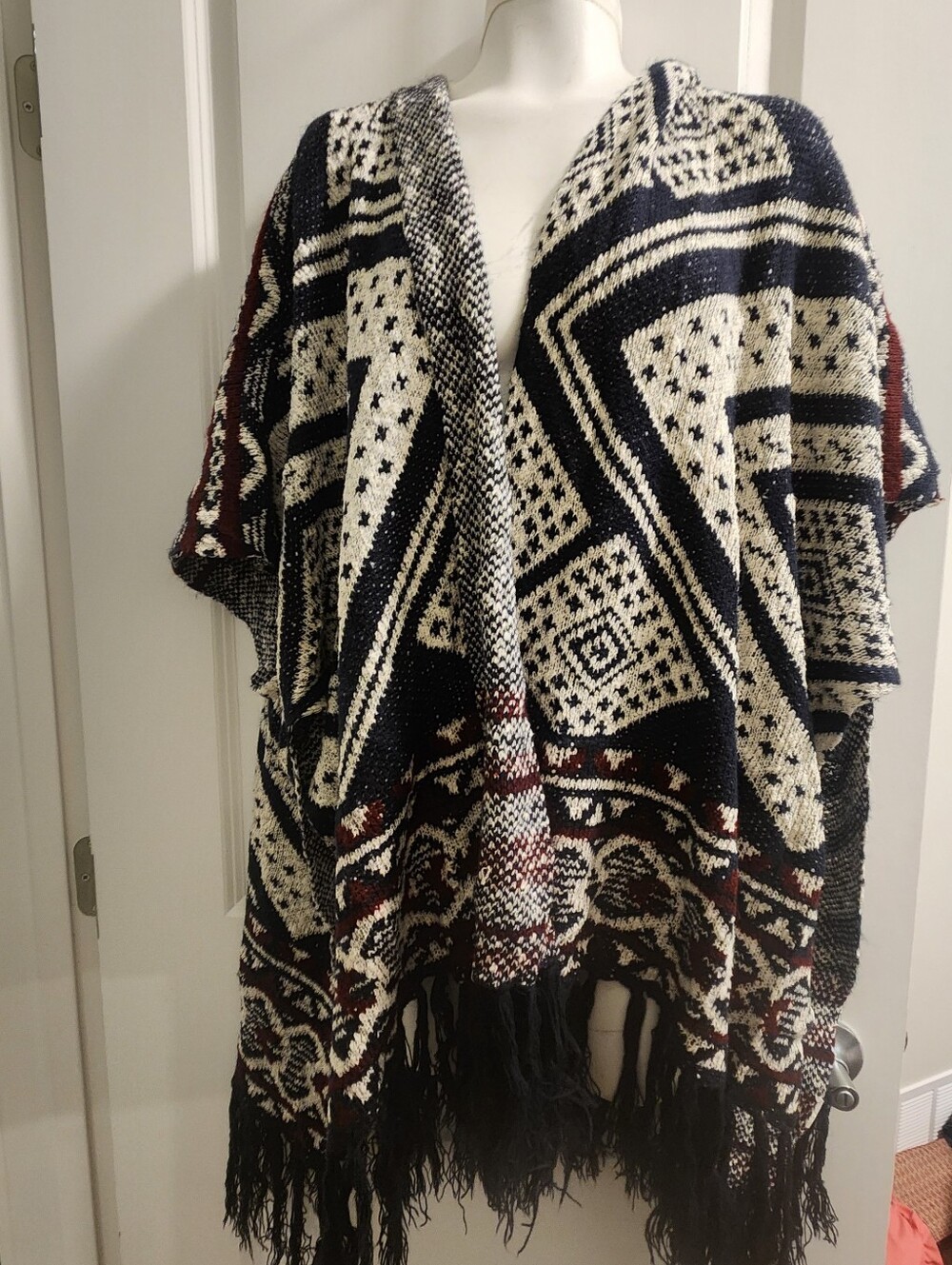 Forever 21 Knit Crewneck Tshirt Sweater With Hood